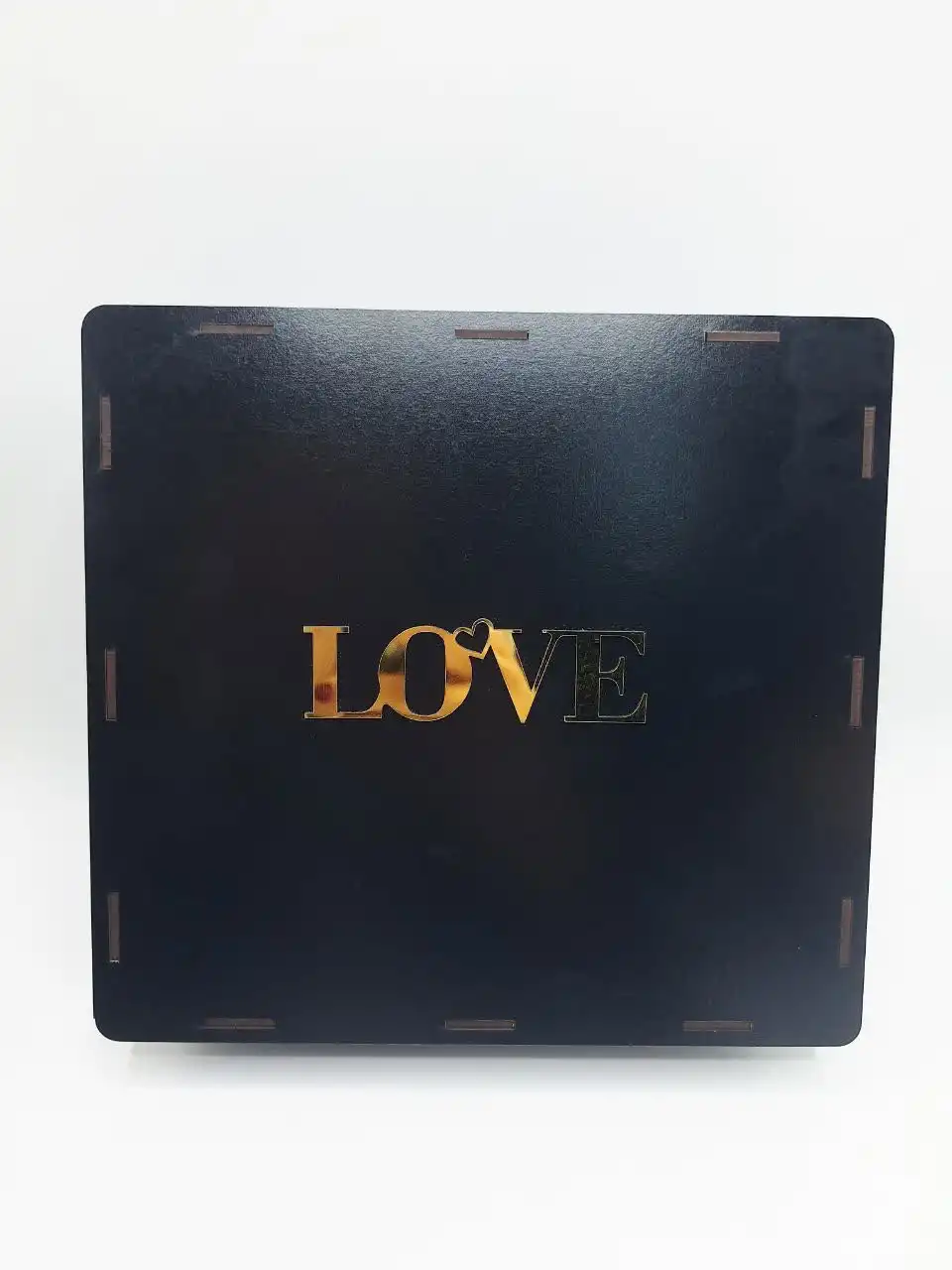 باکس چوبی طرح LOVE رنگ مشکی مناسب کادو و پک آرایشی